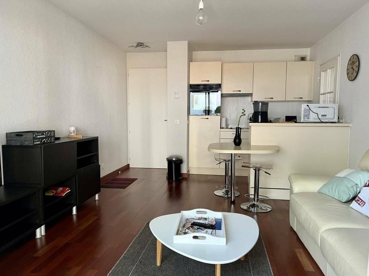 Appartement T2 A Cambo-Les-Bains Avec Piscine, Terrasse Et Parking Prive, Proche Des Thermes - Fr-1-495-82 Εξωτερικό φωτογραφία